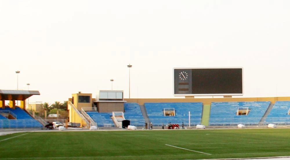 






ملعب الأمير فيصل بن فهد عقب زراعته