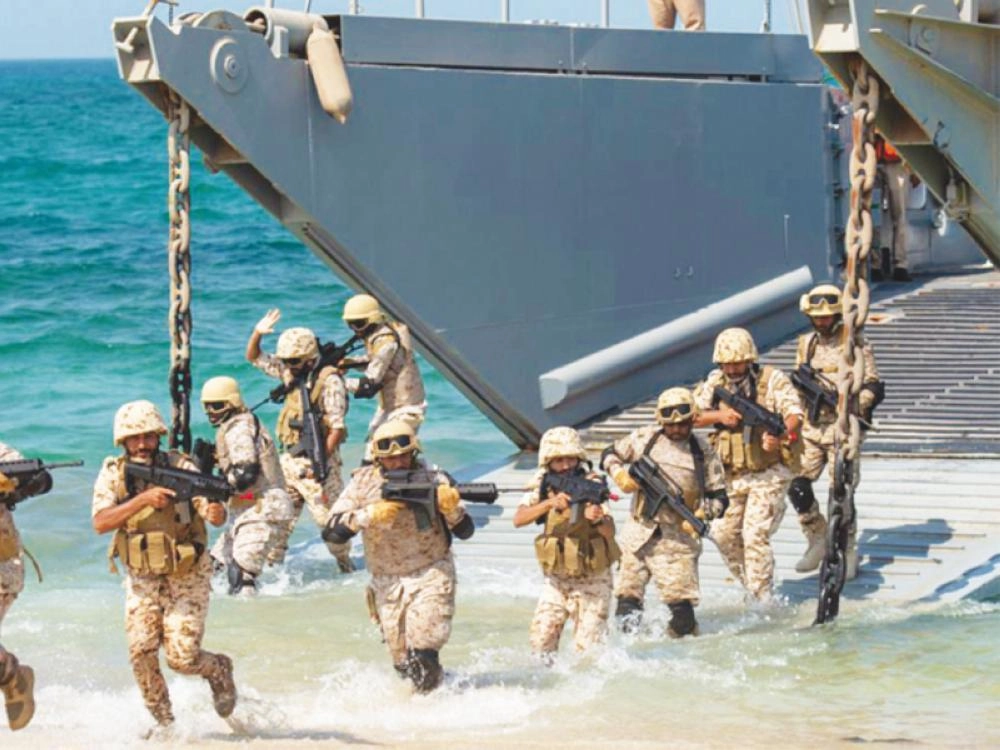 من المناورات البحرية