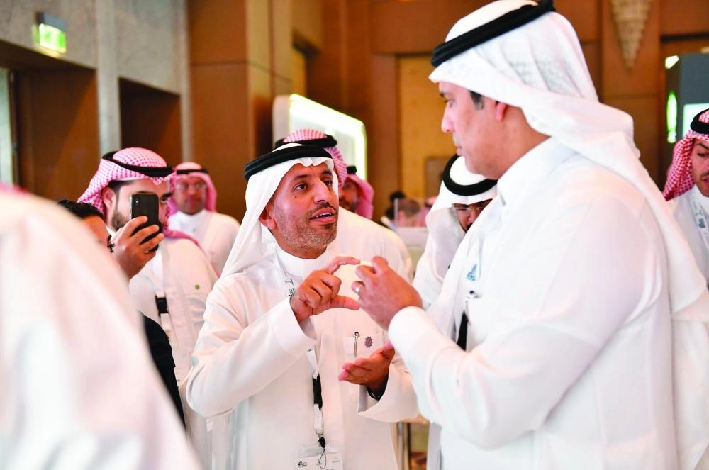 






العامودي في حديث على هامش المؤتمر