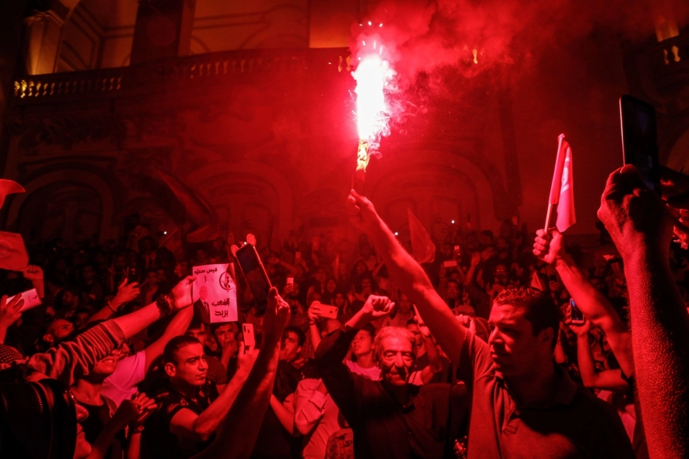 احتفالات صاخبة في تونس بالرئيس الجديد (د ب أ)