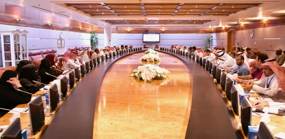 






جانب من اللقاء                                    (غرفة الشرقية)