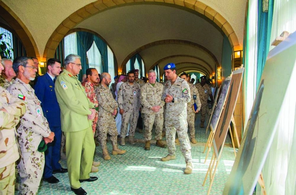 .. وشرح جانبي لجاهزية القوات المسلحة    (مكة)