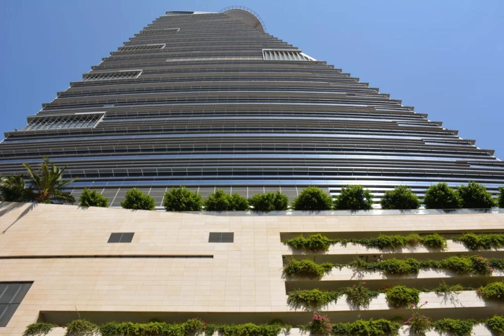 من حملة الكشف على المباني العالية (مكة)