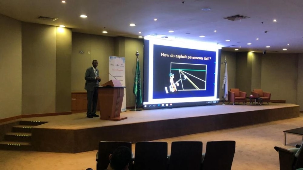 






جانب من ورشة العمل أمس                          (مكة)
