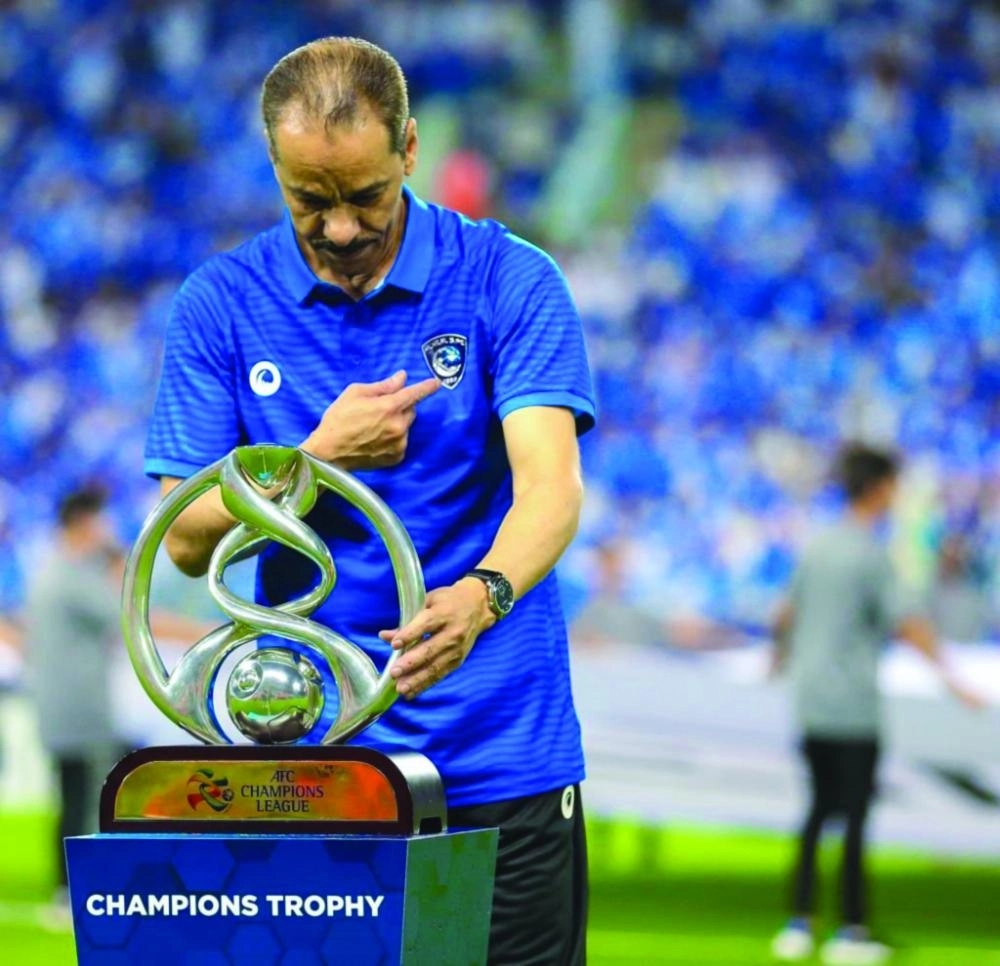 






النعيمة وهو يخاطب الكأس الآسيوية                      (ياسر بخش)