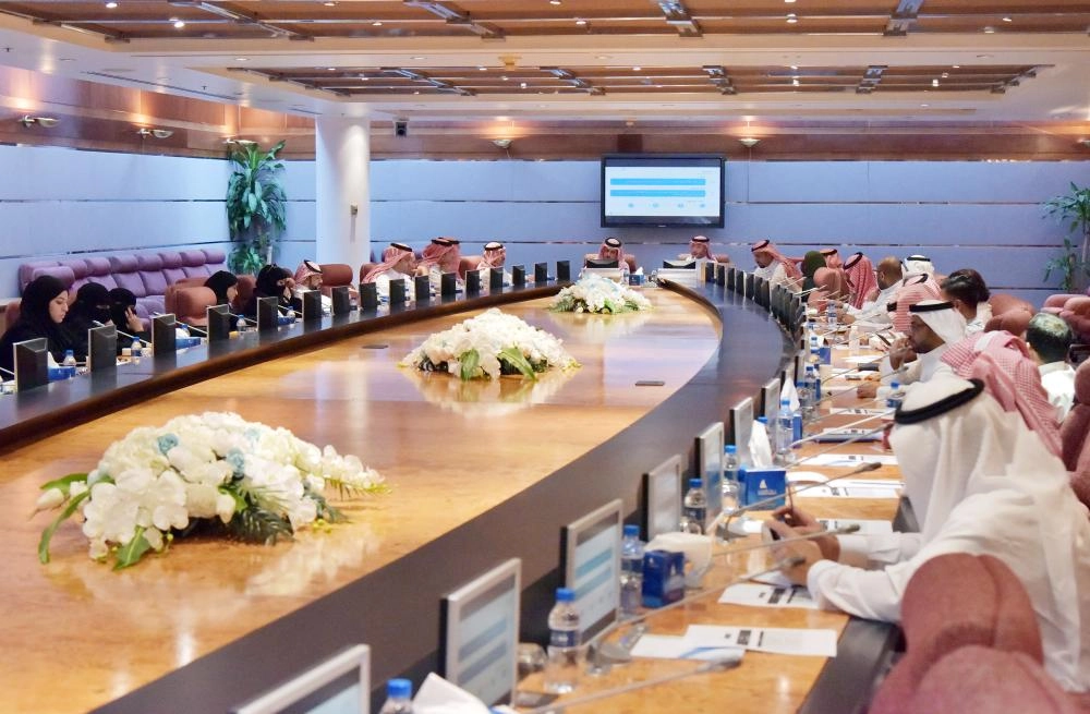 جانب من ورشة «العمل» أمس (مكة)