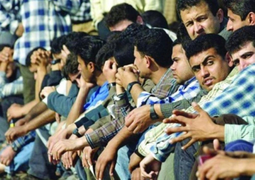 الشباب الإيراني يواجه مستقبلا غامضا (مكة)