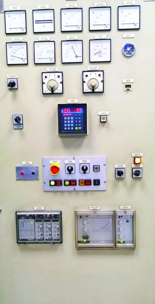 جهاز التحكم   (أنس الحارثي)