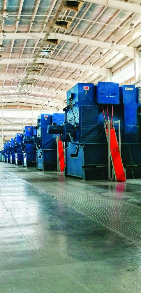 المولدات (أنس الحارثي)