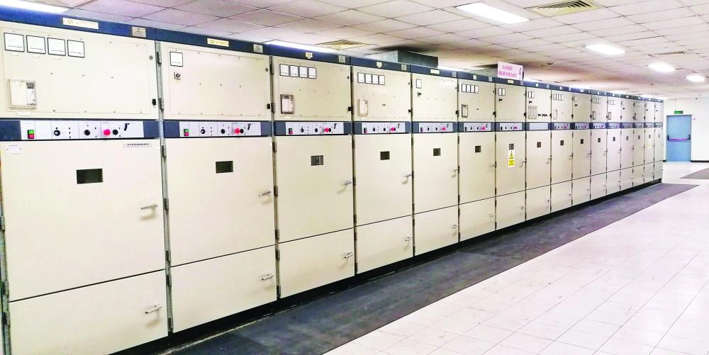 أجهزة التحكم (أنس الحارثي)