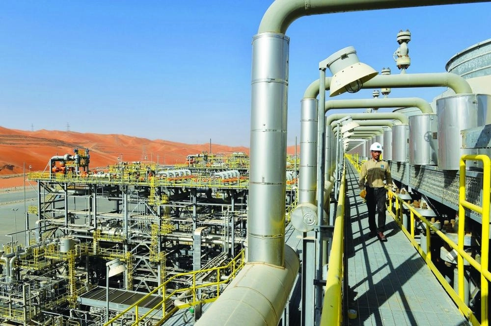 






جانب من حقل الشيبة التابع لأرامكو                                                                                                       (مكة)