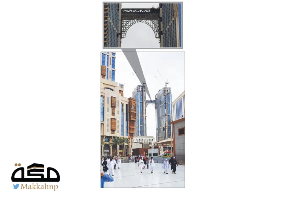 المصلى المعلق بعد تركيب الأقواس (مكة)