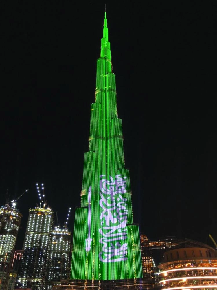 
من احتفاء دولة الإمارات بضيفها الكبير
