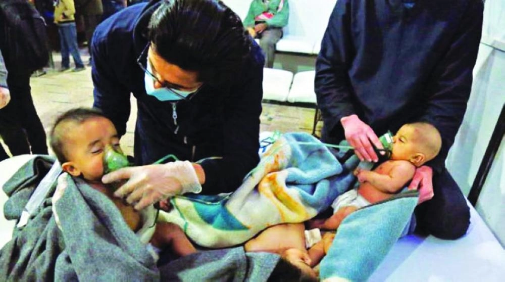 






 آثار الكيماوي الإيراني على الأطفال                                                            (مكة)