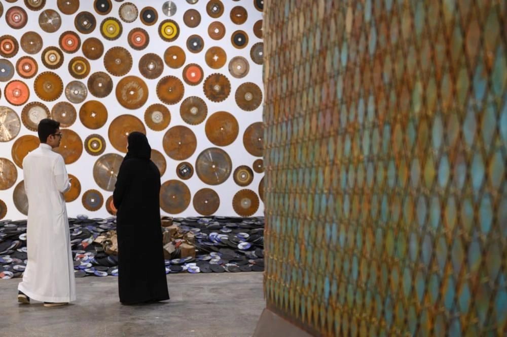 وزارة الثقافة تطلق معرض "من الداخل" في المنطقة الصناعية بالدرعية