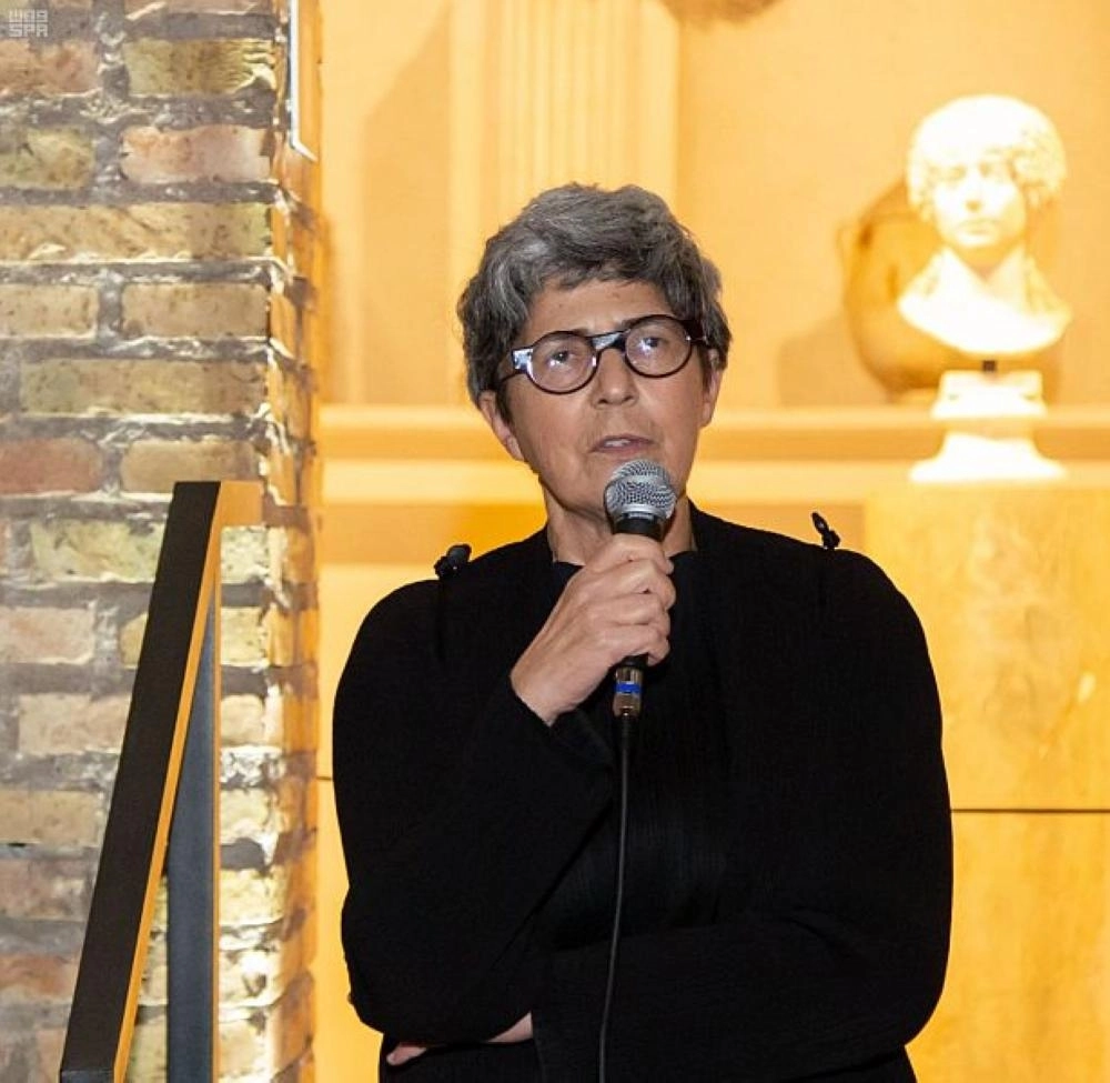 أليساندرا كابوديفيرو خلال حديثها عن المعرض (واس)