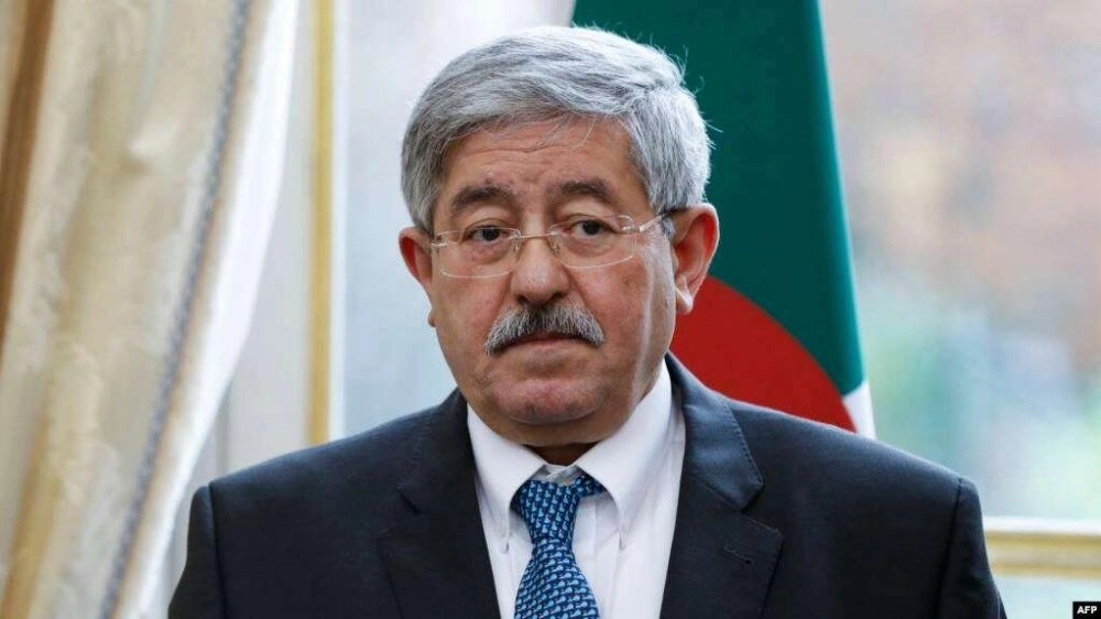 أحمد أويحيى  (مكة)