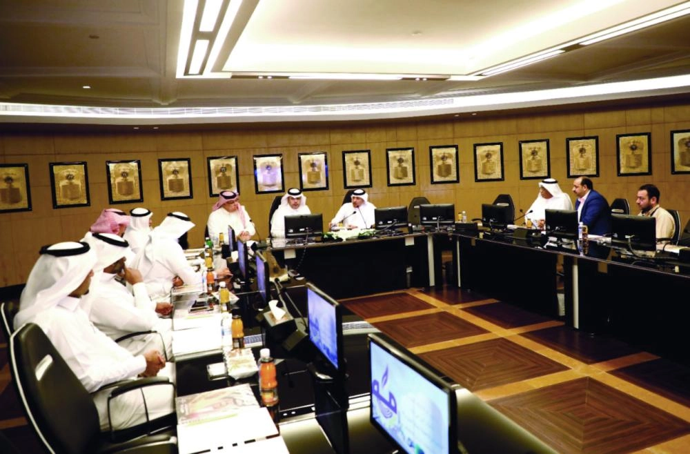 






من اجتماع اللجنة                                                    (مكة)