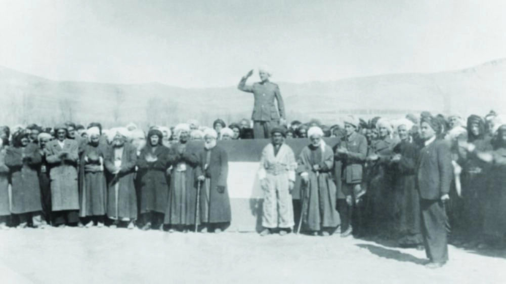 انتخاب قاضي محمد رئيسا للحزب الديمقراطي الكردي (مجلس العلاقات الخارجية)