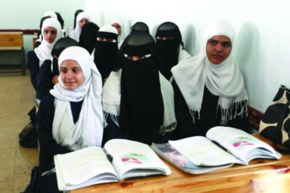 طالبات المدارس في اليمن هدف للحوثيين                                            (مكة)