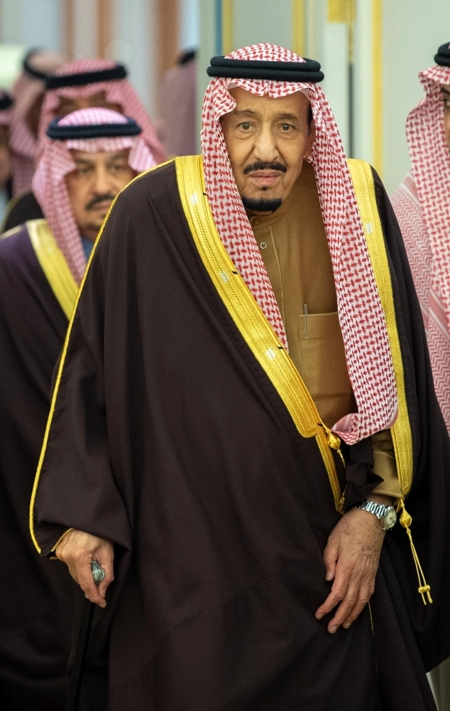 من مراسم الاستقبال في الرياض أمس