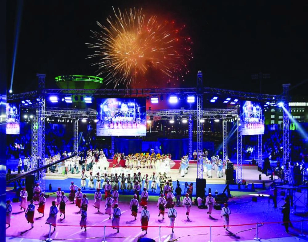 جانب من العروض          (مكة)