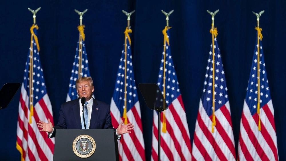 






ترمب يتحدث في حملته الانتخابية                                       (د ب أ)