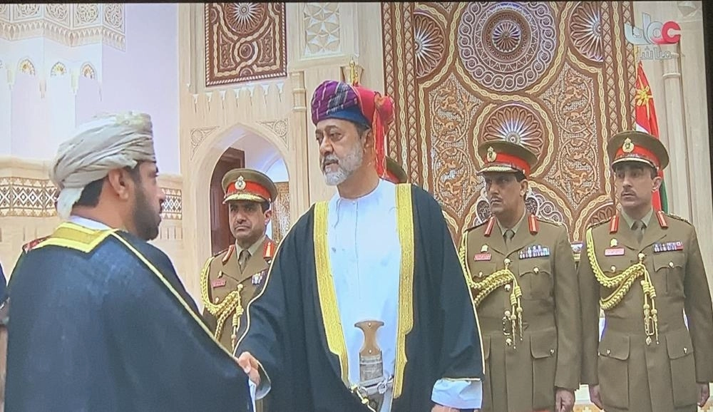 السلطان هيثم عقب تنصيبه (مكة)