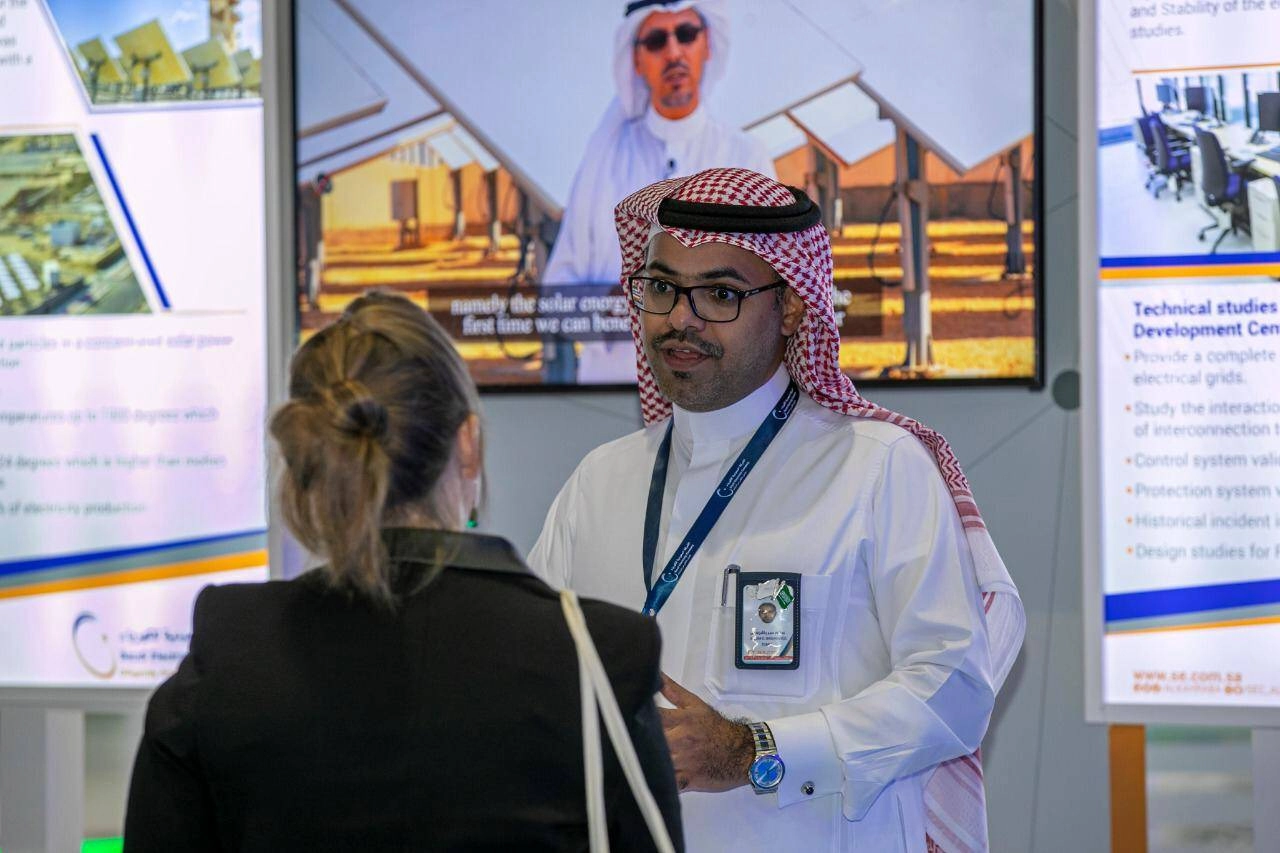 "السعودية للكهرباء" تشارك في أسبوع أبوظبي للاستدامة 2020 (مكة)