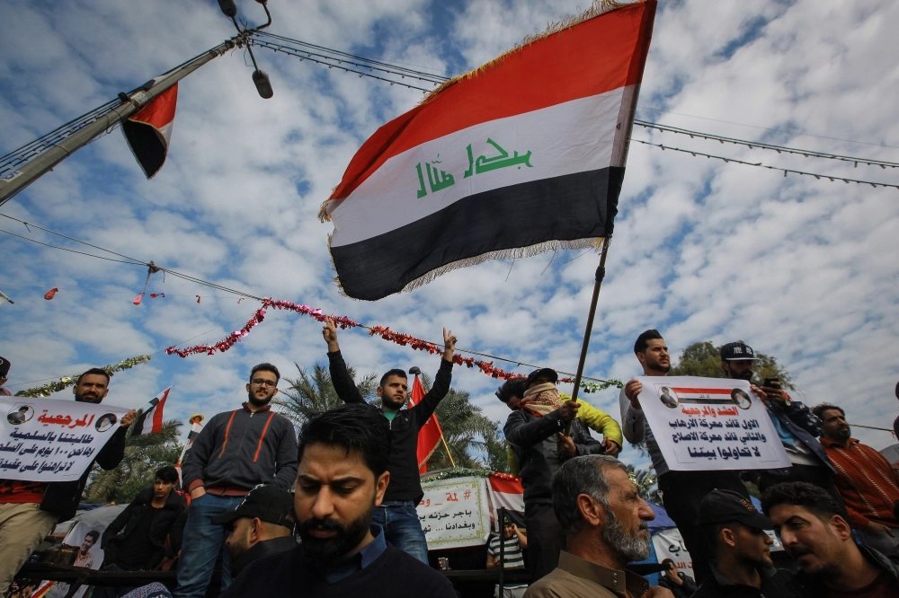 






مظاهرة عراقية شهدتها كربلاء                         (د ب أ)