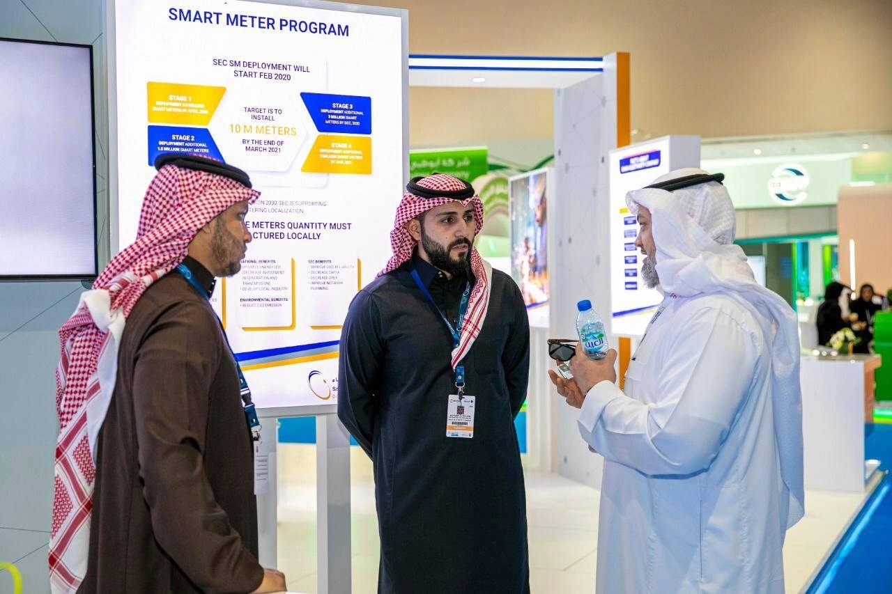 "السعودية للكهرباء" تسلط الضوء على مشروع العدادات الذكية وفوائده في أسبوع أبوظبي للاستدامة (مكة)