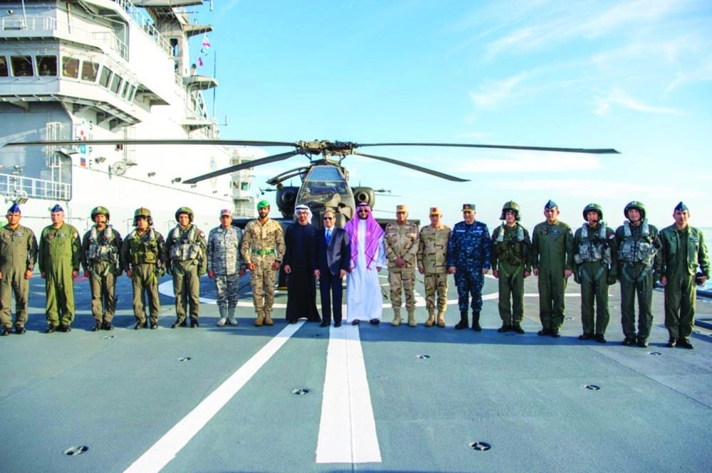 






جماعية خلال الافتتاح