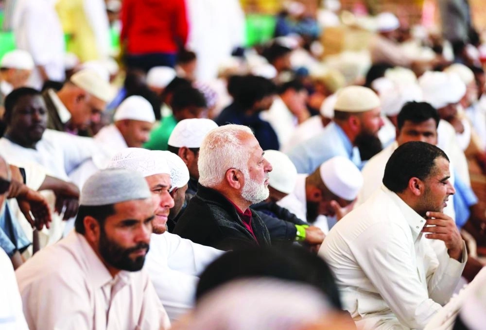 






من صلاة الجمعة بالمسجد الحرام           (مكة)