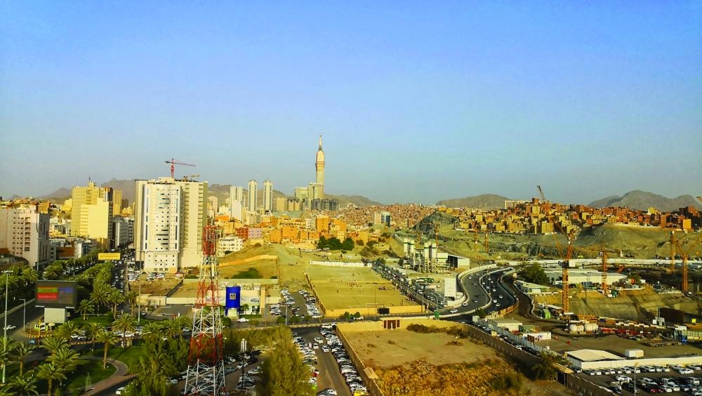 طريق الملك عبدالعزيز (أنس الحارثي)