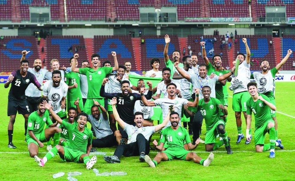 






احتفالية لاعبي الأخضر                                                                                                           (إعلامي المنتخب)