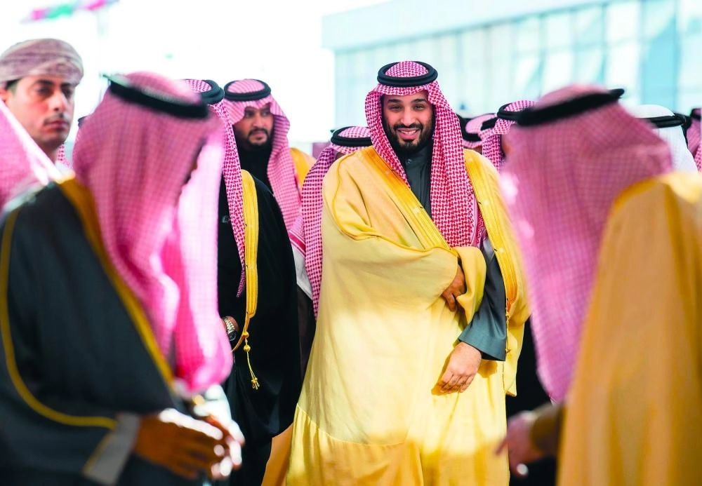 من مراسم رعاية الملك سلمان لمهرجان الإبل بحضور الأمير محمد بن سلمان في الصياهد أمس                                                                        (واس)