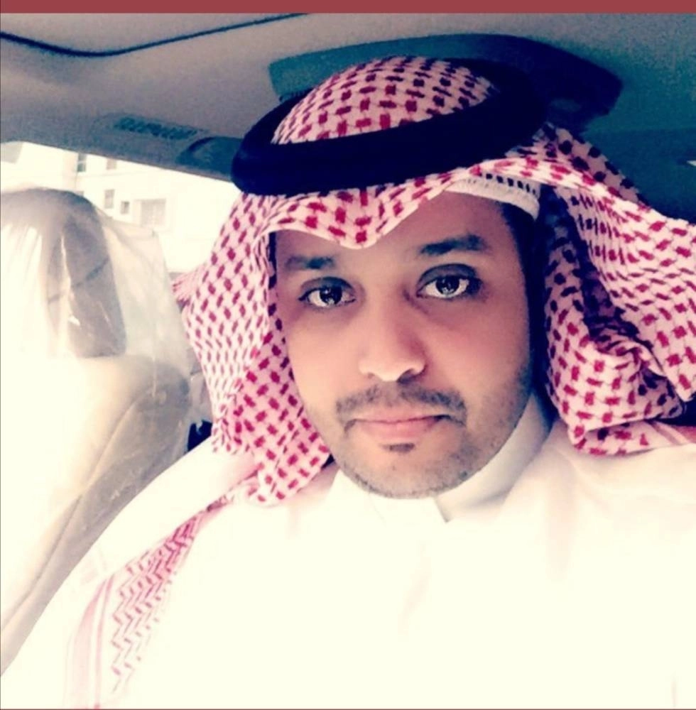 






عبدالعزيز الغميز