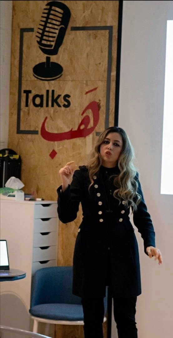 ياسمين حناوي