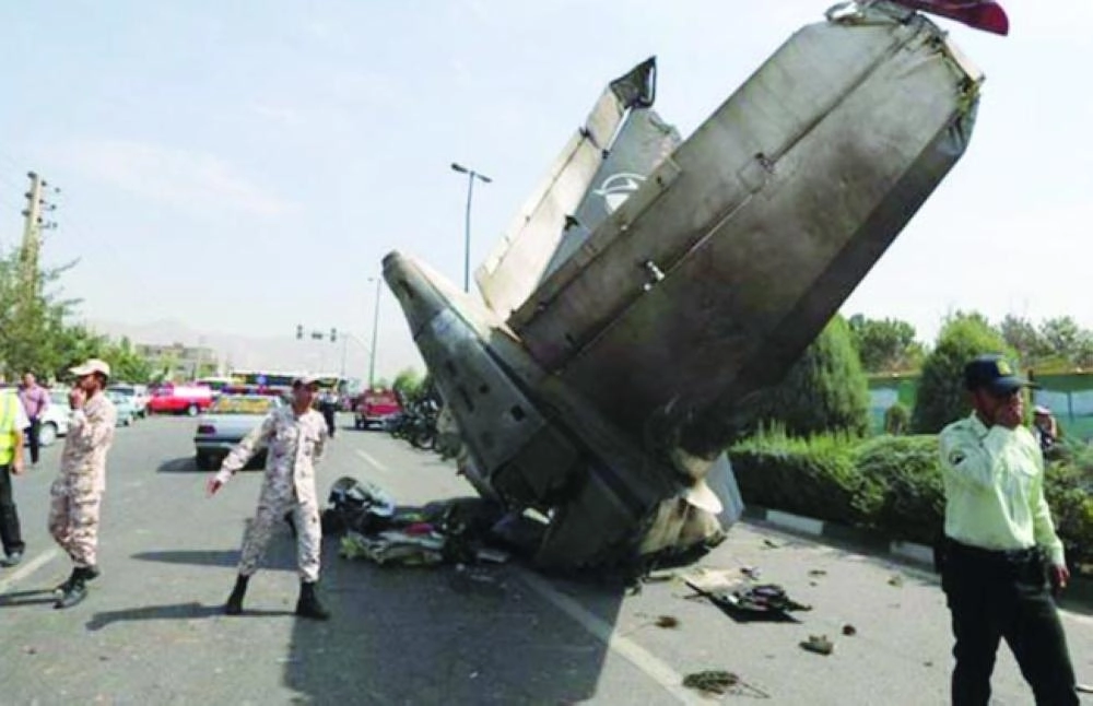 






طائرة إيرانية سقطت في طهران                                                         (مكة)