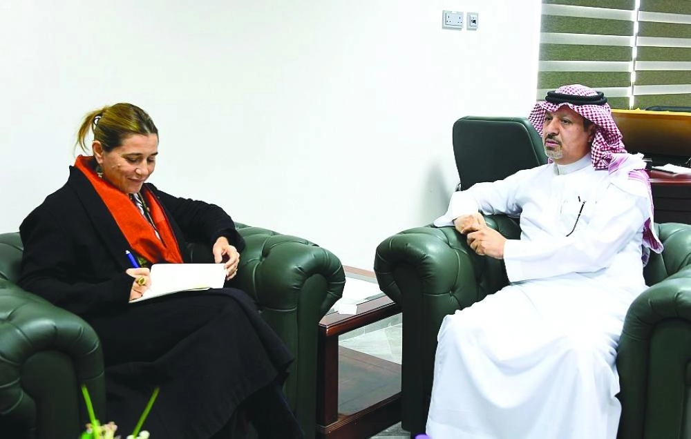 






الغامدي مع فوستيه                  (واس)