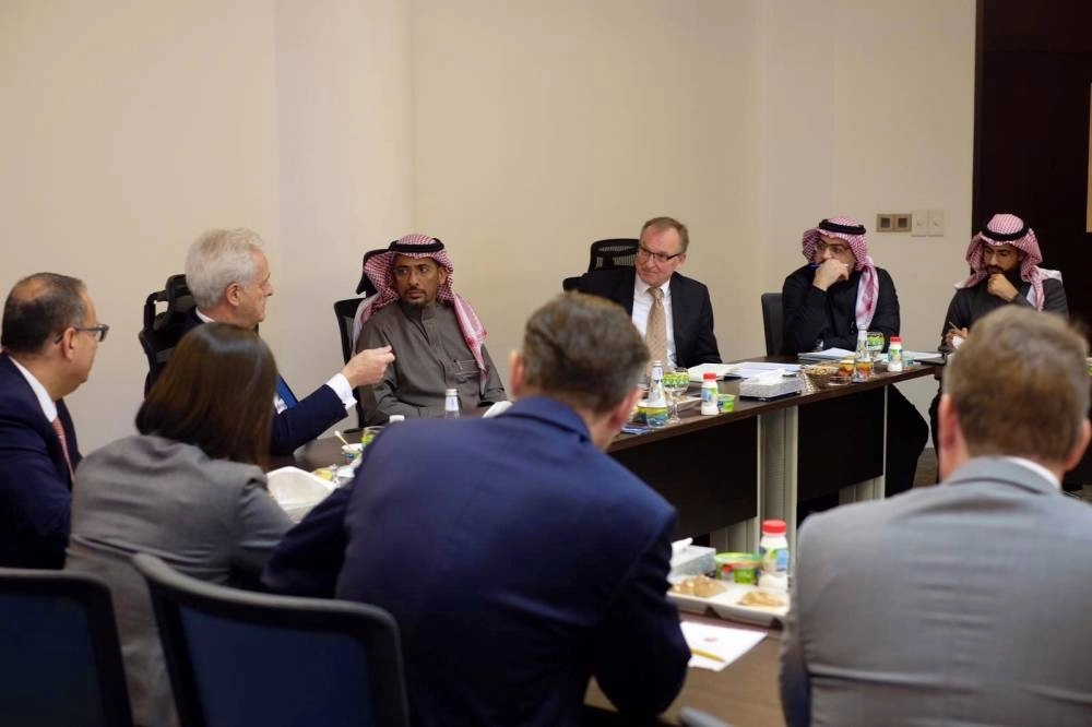 من زيارة وفد تجاري من غرفة التجارة والصناعة العربية الألمانية إلى السعودية