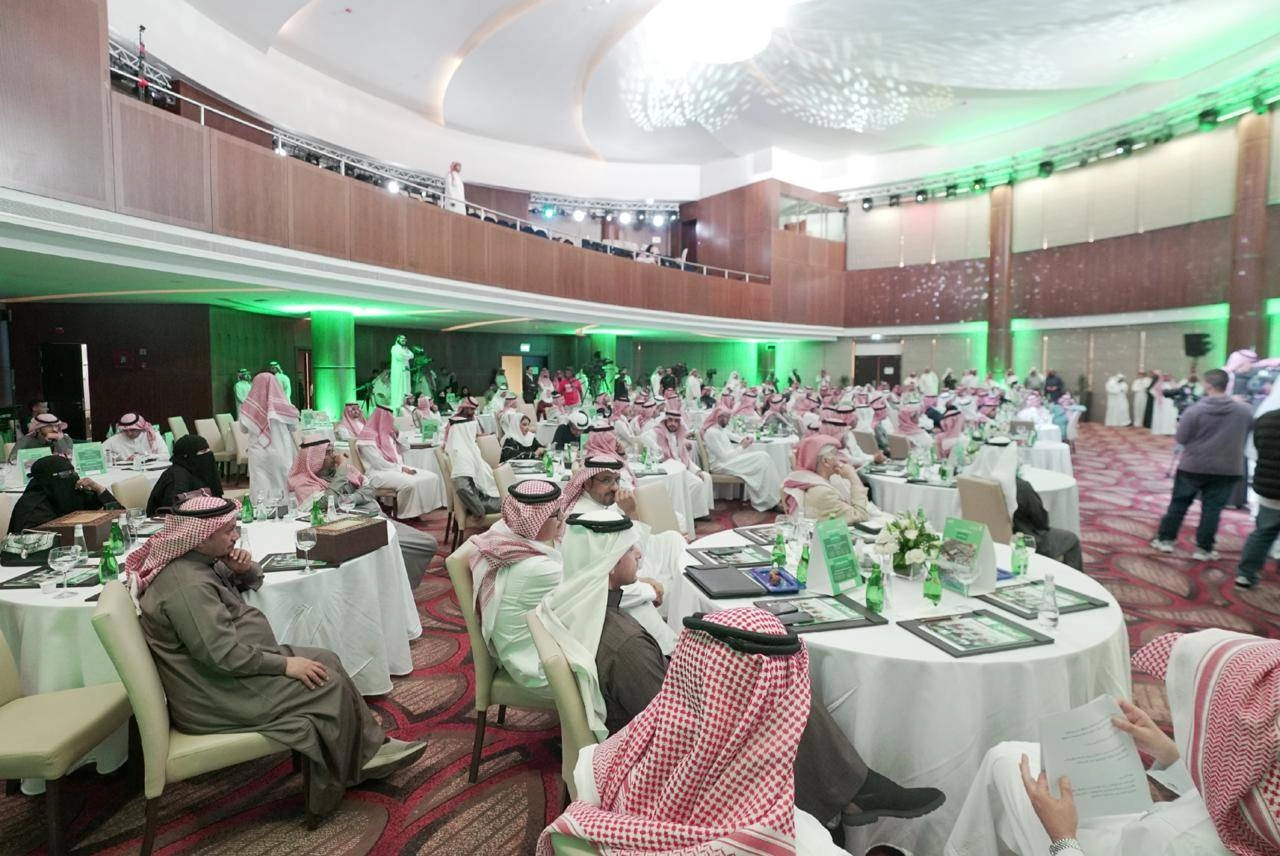 وزيرا الإعلام والإسكان يطلقان برنامج الشراكة الاستراتيجية بين "الإعلام" و "سكني"