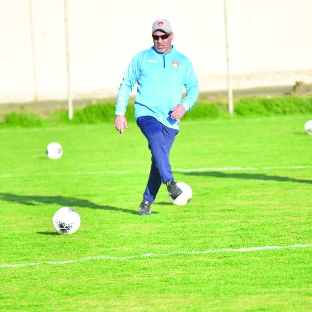 



نورالدين بن زكري