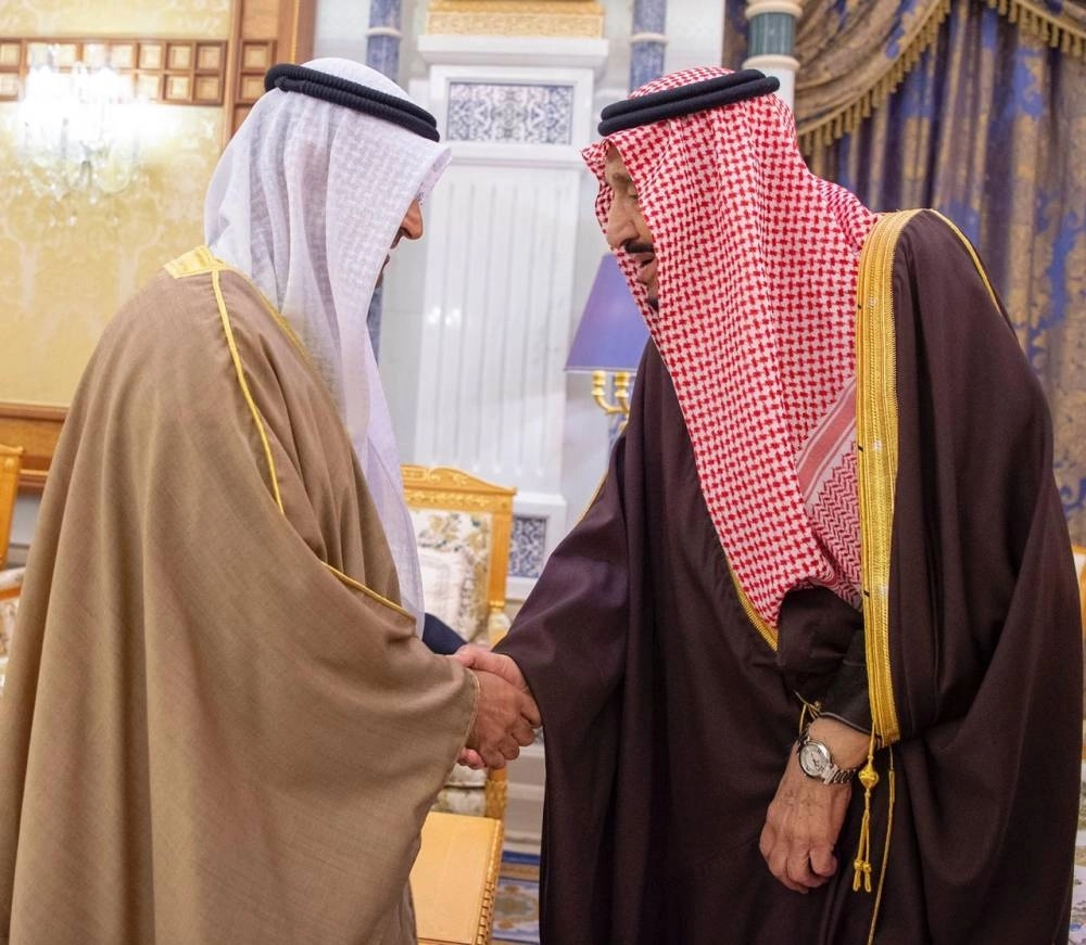 خادم الحرمين الشريفين يستقبل الأمين العام لمجلس التعاون لدول الخليج العربية (واس)