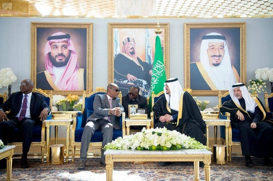 رئيس جمهورية غينيا يصل إلى الرياض