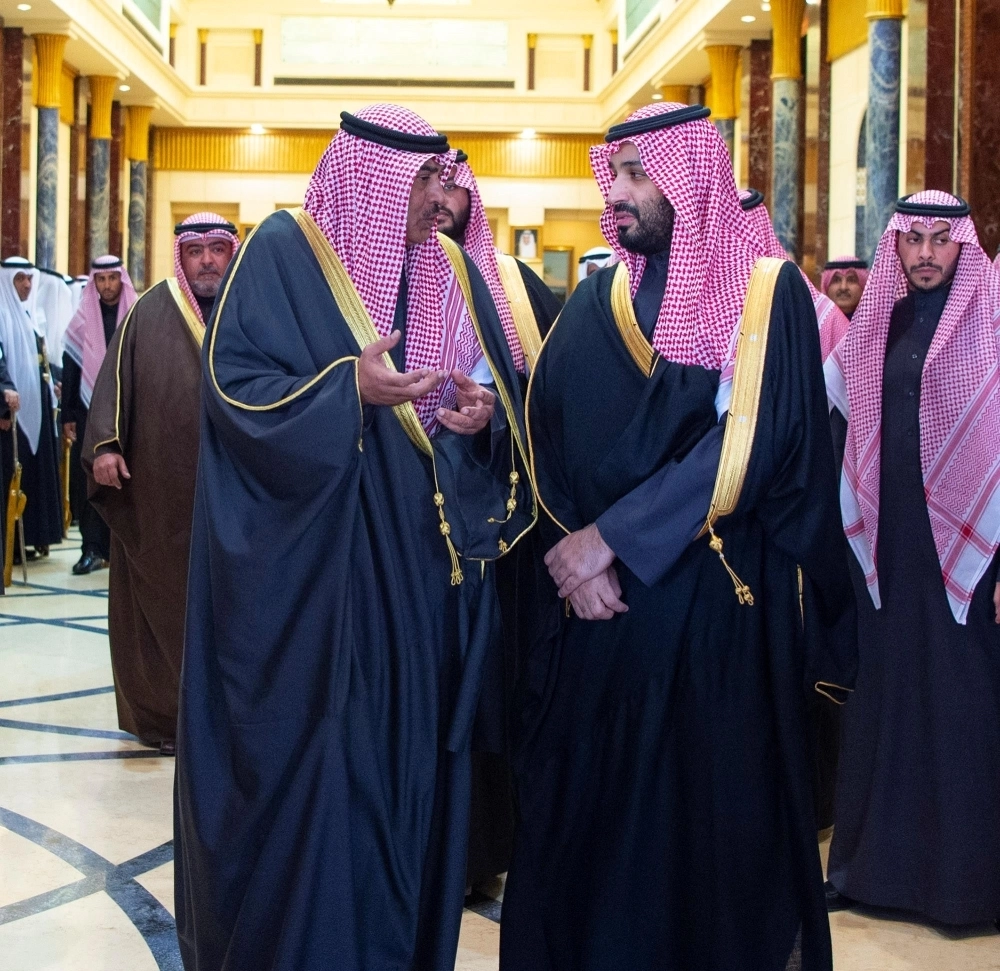 






ولي العهد ورئيس وزراء الكويت خلال اللقاء