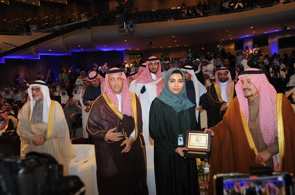 أمير الرياض يتوج الفائزين في التصفيات النهائية للأولمبياد الوطني "إبداع 2020"