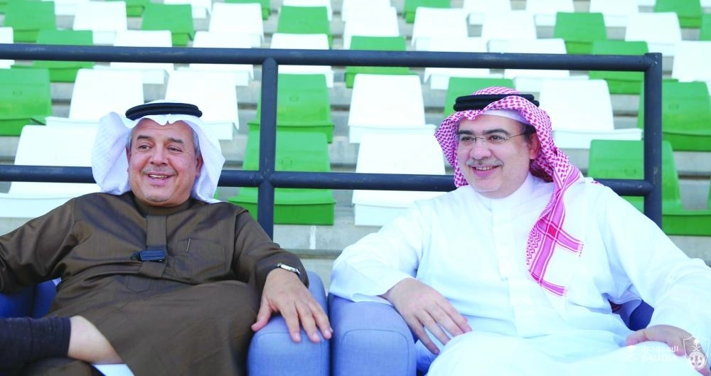 



عبدالإله مؤمنة ومنصور بن مشعل