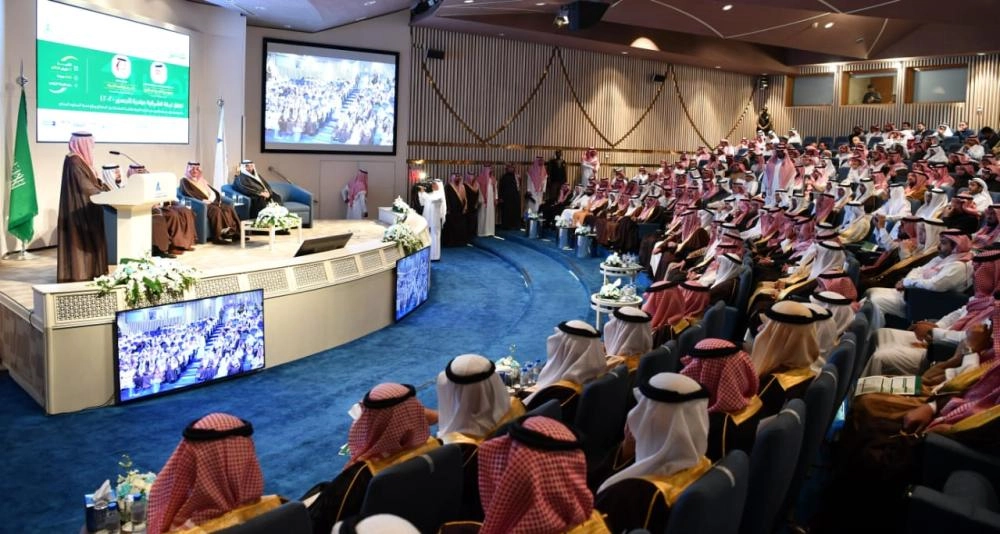 حضور إطلاق مبادرة "تجسير" أمس (مكة)