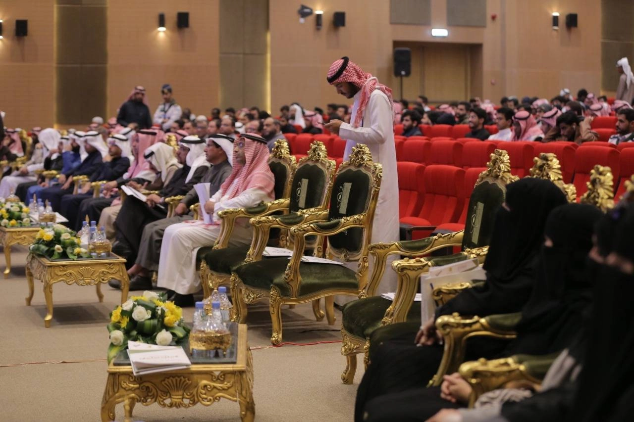 جانب من الندوة العلمية (مكة)